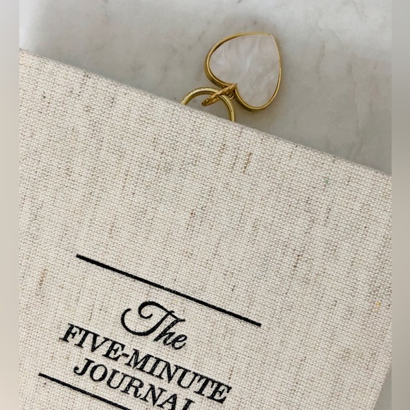 Jumbo Paperclip Heart Shape Charm, Bookmark - Picture 6 of 6